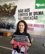 Vereadora defende que toda político ganhe como uma professora