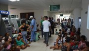Trabalhadores de Aracaju ocupam com suas famílias a Prefeitura pelo direito a moradia