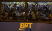 "Limpamos os ônibus com água reutilizada contaminada" denuncia trabalhador do BRT no RJ