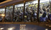 Empresários cariocas deixam mais da metade da frota de ônibus parada