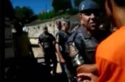 Garis de Santo André são alvo de ação truculenta da polícia