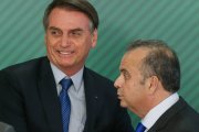 Bolsonaro acaba com o direito à folga de domingo e feriados para milhões de trabalhadores