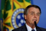 Bolsonaro equipara nazismo com comunismo ao comentar sobre a polêmica do podcast Flow 