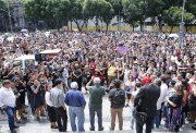 Vigília por Marielle Franco reúne milhares no Rio de Janeiro
