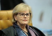 Às vésperas da votação dos Precatórios, Rosa Weber suspende repasse de orçamento de Bolsonaro