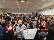FRANÇA: grevistas vão às universidades para convidar estudantes para a batalha!