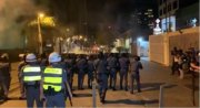 PM de Doria reprime manifestação em SP e panelaços repudiam chamando policiais de fascistas