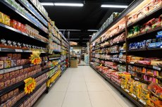 Supermercados de SP lucram mais em 2020, enquanto carestia aumenta para mais pobres