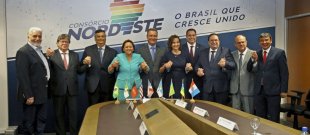 Governadores do nordeste, do PT e do PCdoB, defendem fim do enfrentamento à Bolsonaro