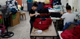 Zara e lojas de marca mantém sírios em trabalho semi escravo 