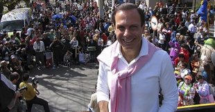 MP e Doria tentam censurar manifestações políticas durante Virada Cultural