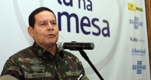 General amigo do torturador Brilhante Ustra defende golpe militar em palestra da maçonaria
