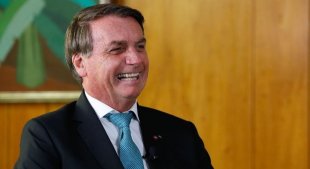 Bolsonaro amplia Prouni para ex-alunos de escolas privadas que não necessitavam de bolsas