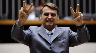 Engolir Bolsonaro até quando?