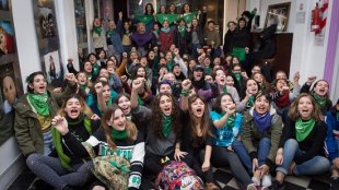 A “revolução das filhas” na Argentina: uma força que pode incendiar o Brasil