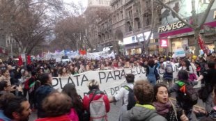 Atos massivos na Argentina em defesa da educação pública