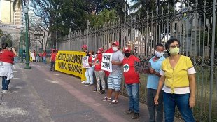 Mais um ato em repúdio ao despejo do Quilombo Campo Grande ocorre em frente ao Palácio da Liberdade em BH
