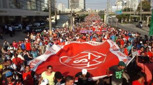 MTST pressiona e governo Alckmin negocia