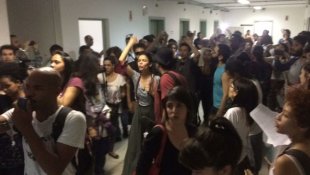 URGENTE: Trabalhadores da Cultura ocupam Secretaria em SP e pedem a saída de Sturm