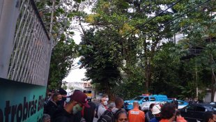 Petroleiros do Rio de Janeiro realizam atrasos contra privatizações e governo