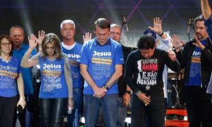 Partido de Bolsonaro vai ter ajuda de igrejas evangélicas para se legalizar