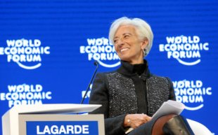 Chefe do FMI em Davos prevê crescimento abaixo da expectativa, em decorrência de incertezas políticas internacionais
