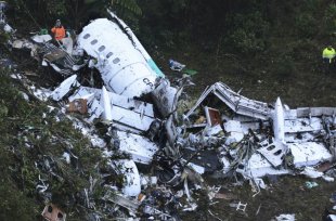 Acidente de avião que matou toda a delegação do Chapecoense aconteceu sob irregularidades já conhecidas