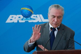 Temer e Parente querem destruir a Petrobras: 30 áreas de produção colocadas à venda