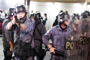 Projeto de Lei quer dar superpoderes às polícias militares