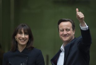 Cameron alcança maioria nas eleições do Reino Unido