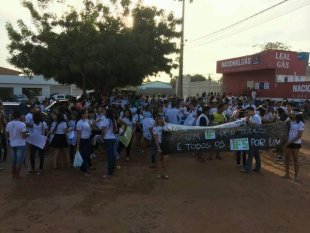 Estudantes de Barreirinhas no Maranhão se manifestam contra os ataques de Temer
