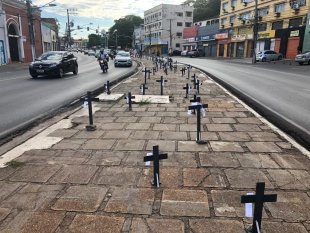 Dia da Enfermagem: Cuiabá tem ato em homenagem a profissionais da saúde mortos pela Covid-19