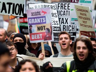 Londres: Protesto universitário massivo em defesa do ensino superior