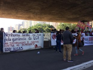 Manifestação das trabalhadoras da LG e terceirizadas em greve