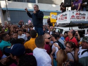 Crescem as disputas políticas na Venezuela 