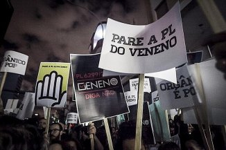 PL do Veneno sancionada por Lula garante lucros do agronegócio enquanto rifa nossa saúde e meio ambiente