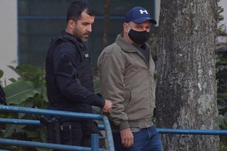 Queiroz tem prisão domiciliar revogada e terá que retornar à cadeia