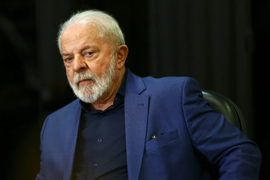 Sinais políticos aos cem dias de governo Lula