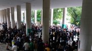 Ato contra o racismo reúne centenas de pessoas na PUC-RIO