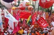 O que estão fazendo as direções das centrais sindicais? Plano de luta unificado já