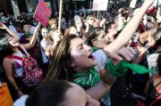 Que as estudantes da UFMG tomem as ruas nesse dia 8 pelo direito ao aborto no Brasil