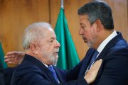 Lula pretende avançar com ataque da Reforma Administrativa negociando com Congresso reacionário