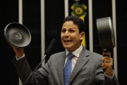 Mais um corrupto do PSDB livre: STF arquiva processo de Bruno Araújo na Lava Jato