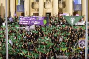 No RJ mulheres tomaram as ruas pelo direito ao aborto legal e em apoio as argentinas