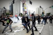 Violência da Polícia marca o segundo ato contra a tarifa em SP