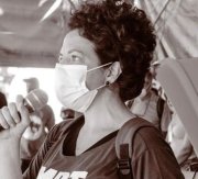 "É inaceitável a arbitrariedade da justiça pra enfraquecer a greve dos metroviários de BH", diz Flavia Valle