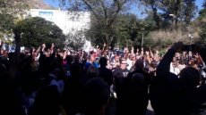 Servidores da FAETEC entram em greve exigindo o pagamento dos salários