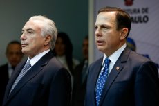 Acompanhado de Dória, Temer diz sair "fortalecido" da crise para votar as reformas
