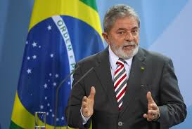 Lula loteou Petrobras para Collor, segundo Cerveró