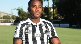 Santos suspende contrato de Robinho. Não pelo estupro, mas para não perder patrocinadores